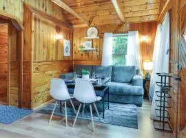 Fire Pit, Deck and Grill Cozy Twain Harte Cabin!