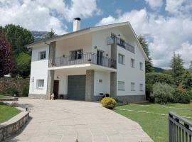 Apartamento-Casa turística l'Espígol, casa vacacional en Sant Llorenç de Morunys