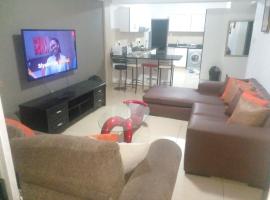 Sandz accomodation at 108, hotel en Golden Mile, Durban