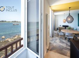 ILE STAGADON - Appartement de luxe magnifique vue mer, hotel in Landéda