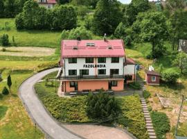 Fazolandia – hotel w pobliżu miejsca Wyciąg narciarski Mały Rachowiec w Zwardoniu