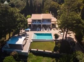 Luxury Villa Jupiter, hotel in St. Spyridon Corfu