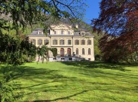 Herrnhof, hotel near Raxseilbahn, Reichenau