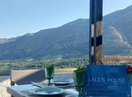 Lale's House, villa en Garazo