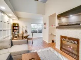 Aurora Townhome with Fireplace, 16 Mi to DIA!