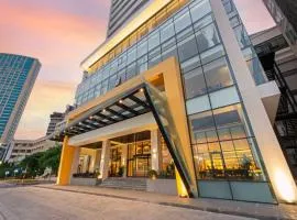 Hotel Soleil Ha Long, Trademark Collection by Wyndham