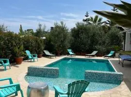 Villa Cetta al mare….o in piscina?