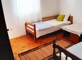 Joli apartaments Kumbor