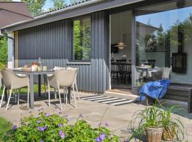 Awesome Home In Odder With Kitchen, üdülőház Odderben