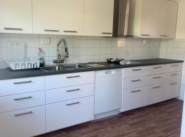 Vivian house, homestay di Gothenburg