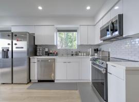 Modern Apartment in Studio City, apartment in Los Angeles