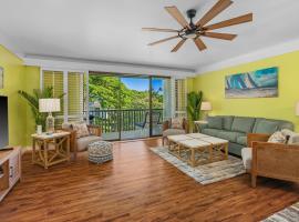 Step to beach New Quiet Kiahuna Plantation Remodeled 2 bedroom condo with AC, ferieanlegg i Koloa