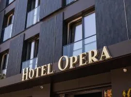 Hotel Opera