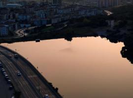 Sea and lake view in Maltepe, hotel near Maltepe Park Mall, Istanbul