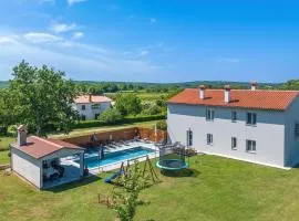 Beautiful Home In Nedescina With 6 Bedrooms, Wifi And Outdoor Swimming Pool