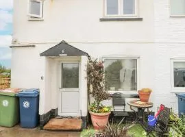 Cliff Top Cottage