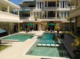 Bali Court Hotel & Apartment