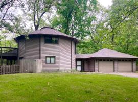 The Tulip Tree House, hotel em New Buffalo