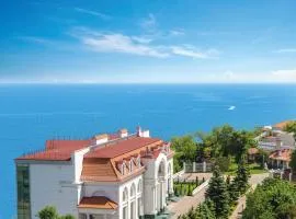 KADORR Hotel Resort & Spa