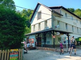 Penzion Troníček, vacation rental in Kamenný Přívoz