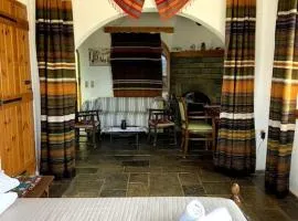 Villa Kamari-Cretan style apartment