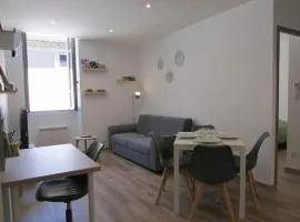 Appartement climatisé au cœur des remparts