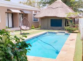 Looks cottages self catering apartments, hotel din Kasane