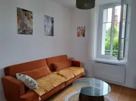 Appartement calme dans maisonnette