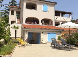 Apartment Tin, familiehotel i Pinezici