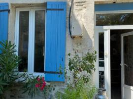 Appartement Les Cyprès de l’Île, appart'hôtel à Avignon