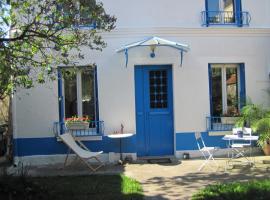 Le Jardin de Cécile et Benoit - Bed and Breakfast, מקום אירוח B&B במאלאקוף