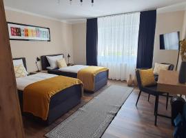 Pension Kalbach by Marion, hotel com estacionamento em Mittelkalbach