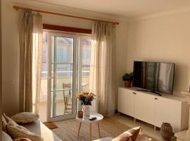 Nalu House Baleal - by the beach โรงแรมในบาเลียล