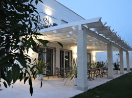 Verde Blu Vacanze B&B, bed & breakfast a Torre Lapillo