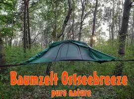 Baumzeltdorf OSTSEEBREEZE direkt am Strand