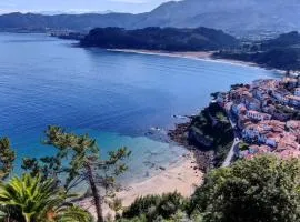 VIVIENDA VACACIONAL "EL CANXILÓN" Situada en Lastres - Zona Oriente de ASTURIAS - Casa independiente - Terraza con vistas al mar a 800 m de la playa