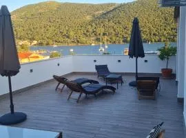 Apartmani Mlinar-Two Bedroom Seaview