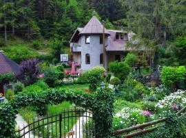 Weekend house Grahovača