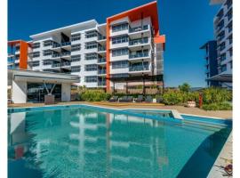 Two bedroom Apartment in Robina Center, hotel cerca de Estadio Robina, Gold Coast