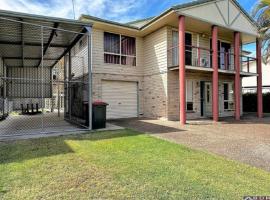 Burrumundi - 14 Travis Road, Burrum Heads Qld 4659, hotel in Toogoom