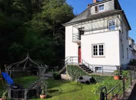 Art Deco Villa Bacharach, cheap hotel in Bacharach