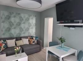 Exquisite, gemütliche kleine Wohnung mit Balkon – apartament w mieście Glindenberg