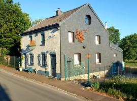 Aux deux amis, feriebolig i Stavelot