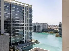 Fully Furnished I Lagoons View I District One