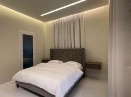Rateel Apartments, hotel in Salalah
