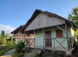 Auberge Le Lagon, allotjament a la platja a Nosy Bé