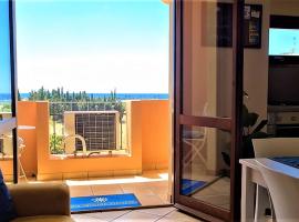 Uno sguardo sul mare - Apartment -, beach hotel in Quartu SantʼElena