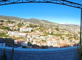 Chalé Funchal - City view, sveitagisting í Funchal