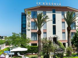Hotel La Bussola, hotel en Ortona