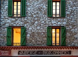 Auberge des braconniers, hotel in Ampus